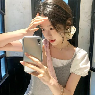 红粉间谍 封面
